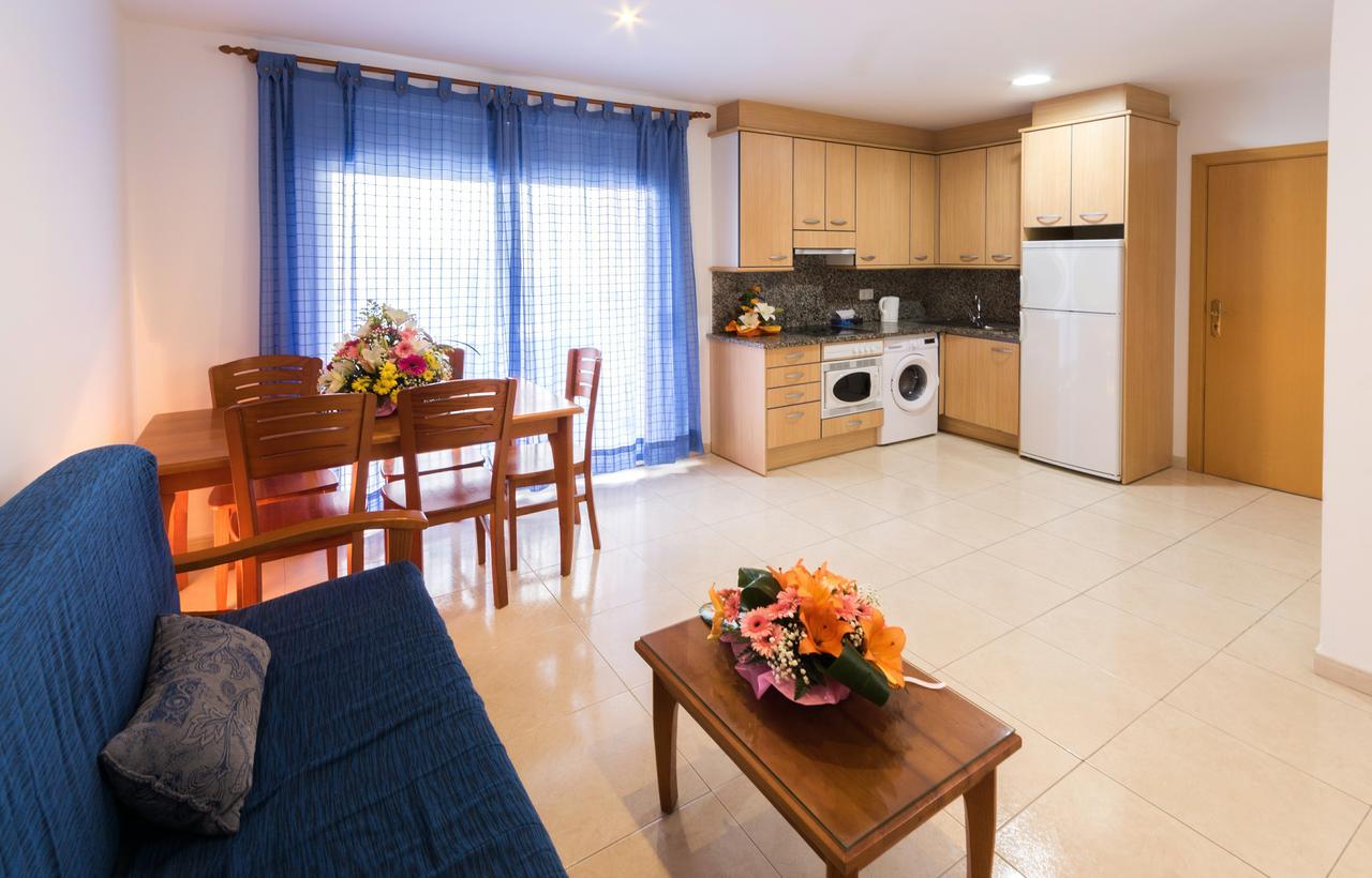 Inmosantos Apartamentos Daniel Ρόζες Εξωτερικό φωτογραφία