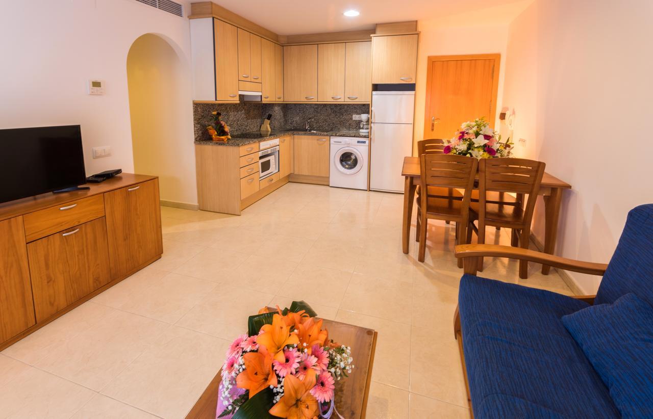 Inmosantos Apartamentos Daniel Ρόζες Εξωτερικό φωτογραφία